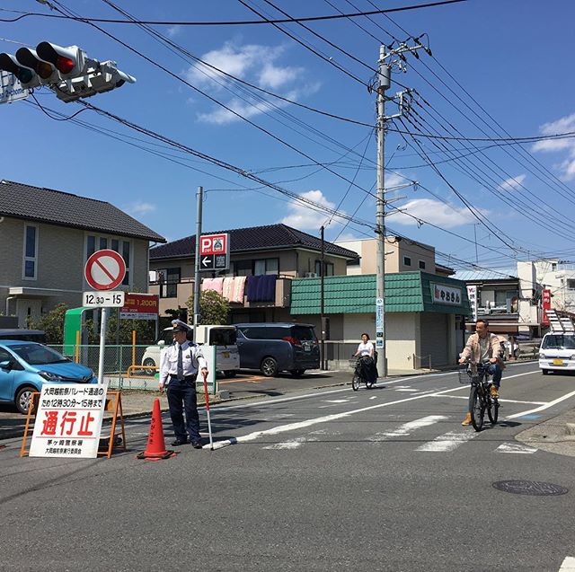 サザン通り北側は通行止め