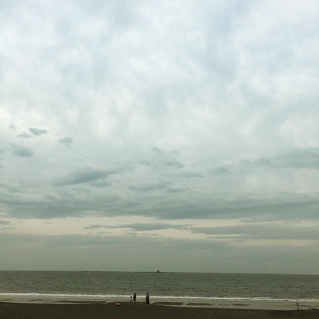 今日の空 と海