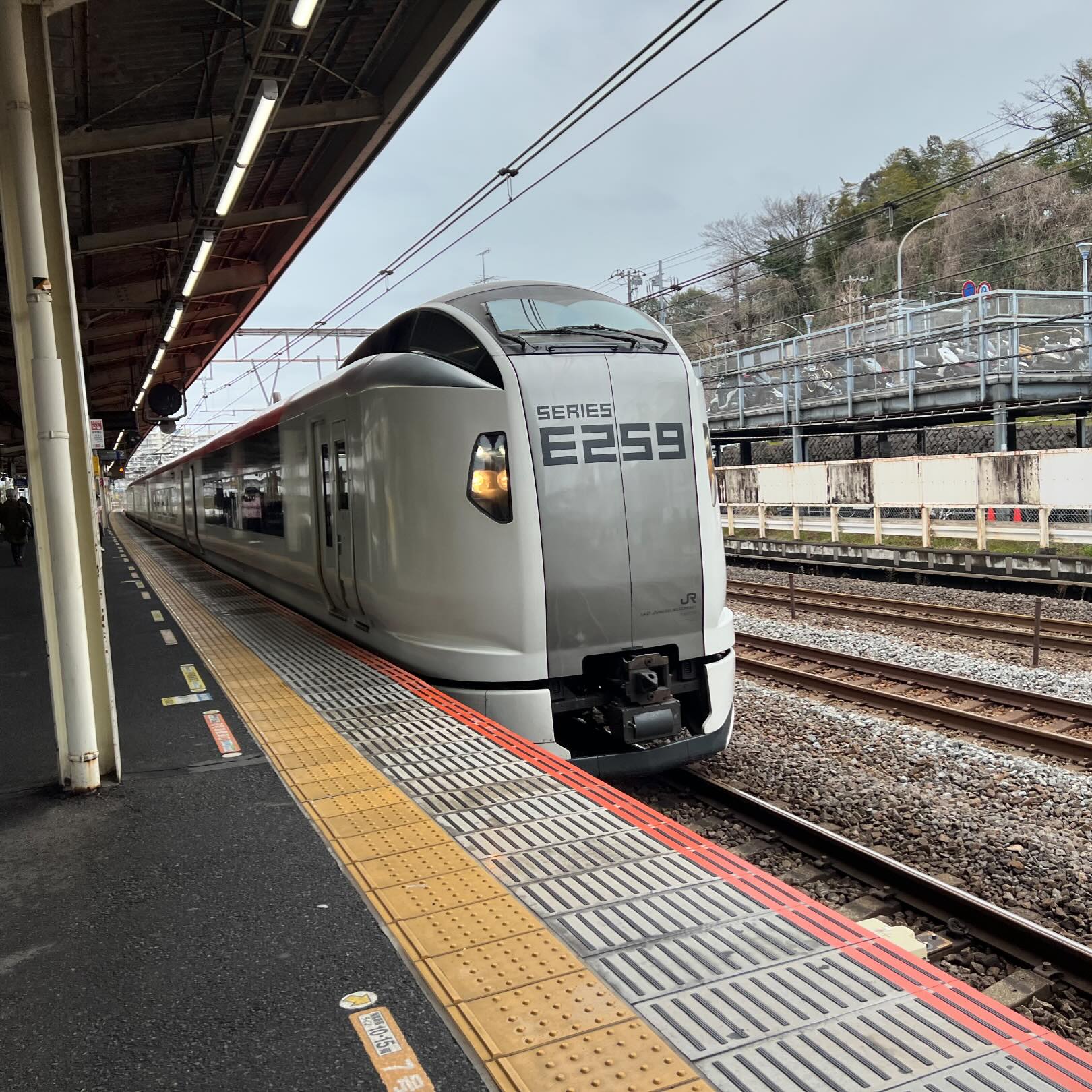 E259、保土ヶ谷通過