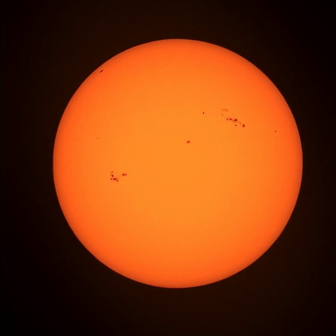 今日の太陽。火星蝕はあきらめたー。