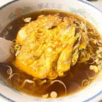 81ラーは天津麺
